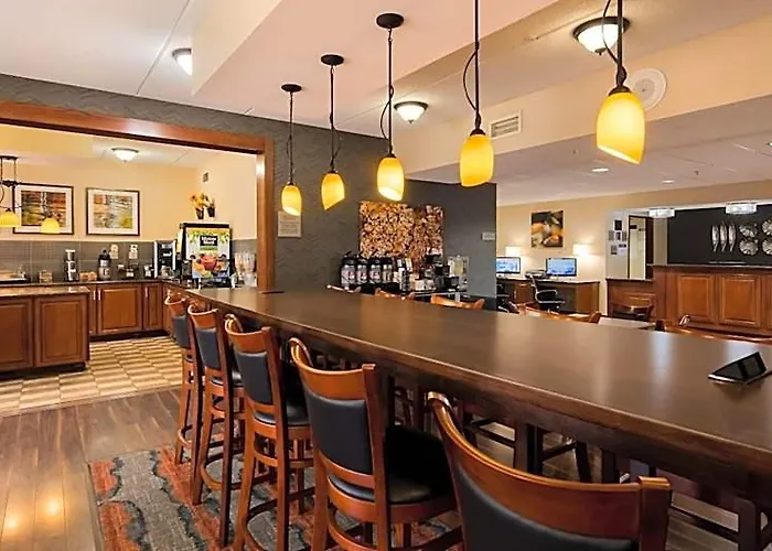 Hotel Western Delta 3*