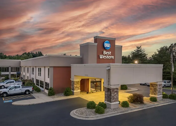 Western Delta Hotel 3*