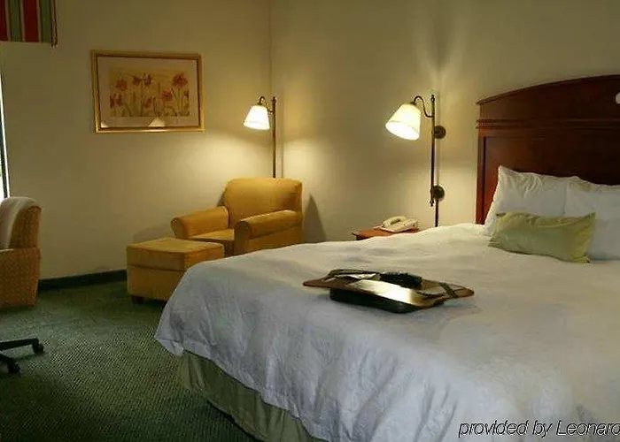Western Delta Hotel